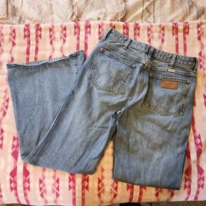 Classic Levi's Blue Jeans for Men